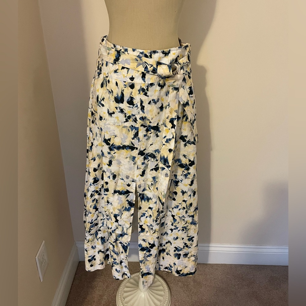 Tanya Taylor printed midi skirt. Fully lined with side zipper